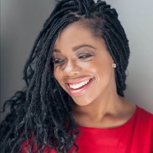 Meet your Posher, Charlese